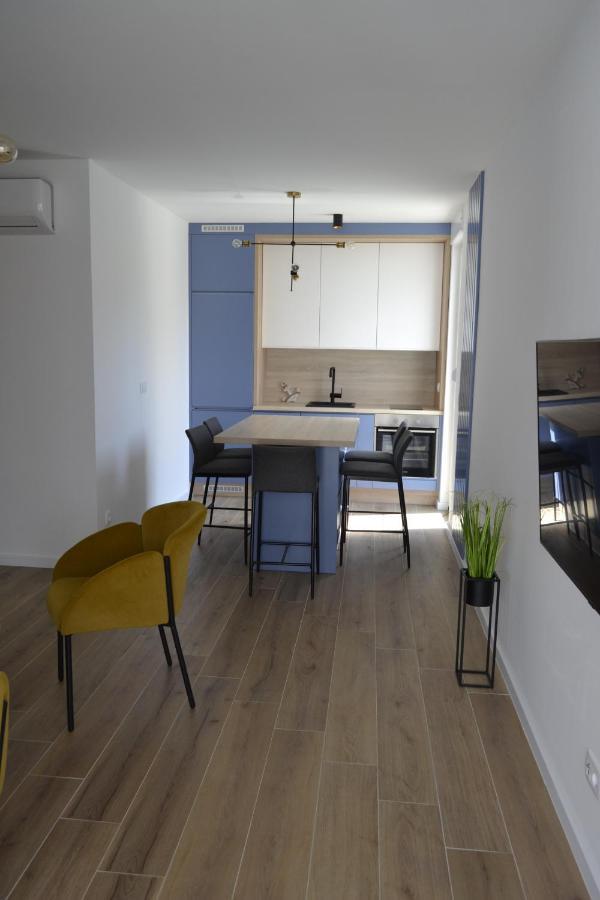 Villa Apartment Joel Trogir Exteriör bild