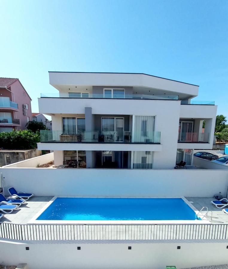 Villa Apartment Joel Trogir Exteriör bild